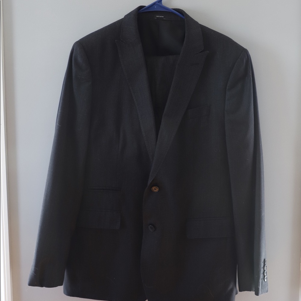 J. Ferrar Slim-Fit Dress Suit
